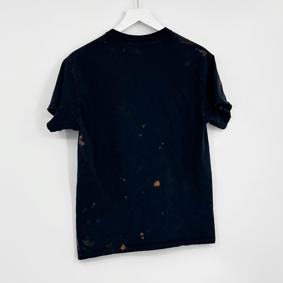 TLC Graphic Print Bleach Splatter Short Sleeve Shirt Size Medium Upcycled - Picture 7 of 7